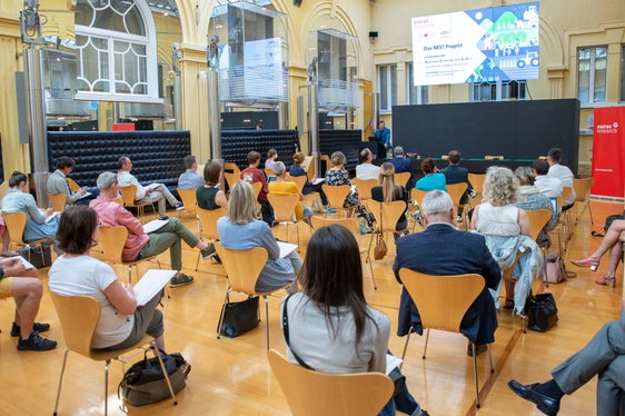 Un momento del Kick off del progetto Nest avvenuto oggi a Palazzo Widmann. (Foto: ASP/Fabio Brucculeri)