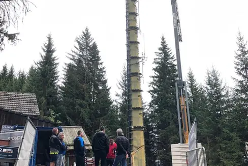 Sopralluogo dell'assessore Schuler alla stazione radio di Monte Rota (Foto: ASP/Peter Möltner)
