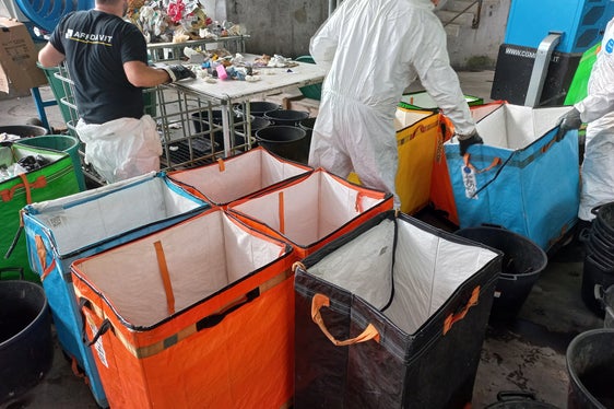 L’analisi merceologica dei rifiuti solidi urbani viene effettuata a livello provinciale ogni cinque/dieci anni. (Foto: Agenzia provinciale per l’ambiente e la tutela del clima)