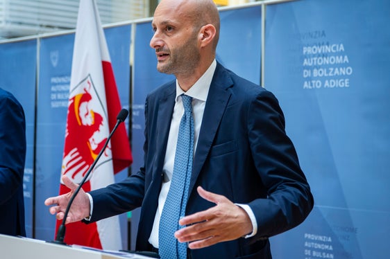 L'amministratore delegato di RFI, Gianpiero Strisciuglio: La proficua collaborazione con la Provincia e gli enti locali consente di pianificare e mettere in campo i grandi investimenti previsti sul territorio. (Foto: ASP/Fabio Brucculeri)