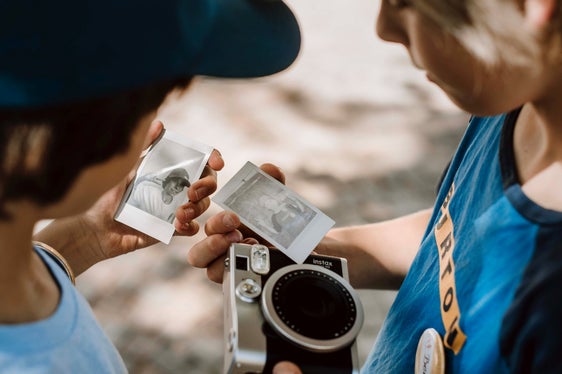 Klick dich kreativ hieß es diese Woche im Fotografie-Workshop der Sommerakademie. (Foto: Maria Gapp)
