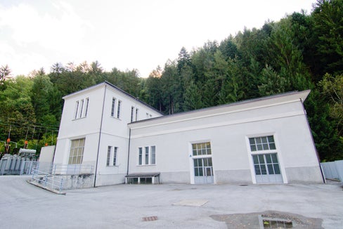 Per l'impianto idroelettrico di Premesa, in Val Gardena, saranno disponibili tra il 2025 e il 2027 circa 768.000 euro di finanziamenti per l'attuazione di misure di miglioramento ambientale. (Foto: Alperia)