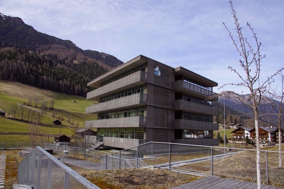 Le partecipanti ed i partecipanti sono alloggiati presso la Skimittelschule a Neustift im Stubaital (Tirolo), a circa 25 chilometri da Innsbruck. (Foto: Ski Mittelschule Neustift)