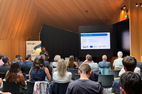 Come rendere la mobilità in bicicletta più sicura ed efficiente e integrarla maggiormente negli spostamenti quotidiani? Questa domanda è stata al centro del Bike Forum Alto Adige 2026, che si è tenuto il 18 settembre a Bressanone. (Foto: USP/STA)