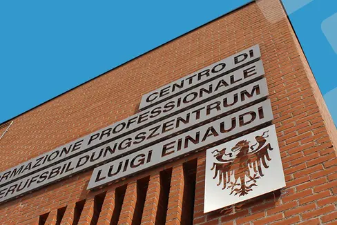 La Scuola professionale CTS Einaudi e Unione commercio turismo servizi Alto Adige hanno potenziato nel corso dell’ultimo anno la loro collaborazione sul territorio. La proficua intesa tra i due enti verrà ora ratificata con la firma di un accordo, che verrà siglato martedì 2 dicembre. (Foto. USP)
