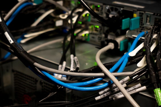 Die SIAG ist für die Informatik des öffentlichen Systems in Südtirol zuständig – auch weiterhin. Die Landesregierung verlängert den Dienstleistungsvertrag bis Ende 2025. (Foto: LPA/Fabio Brucculeri)