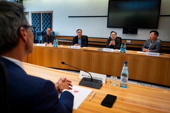 Un momento della visita in Provincia della delegazione dalla Corea del Sud. (Foto: USP/Fabio Brucculeri)