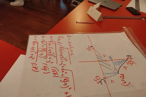 Im Haus Noldin in Salurn fand die 22. Ausgabe mit 30 Teilnehmenden statt, darunter viele Mädchen. (Foto: LPA)