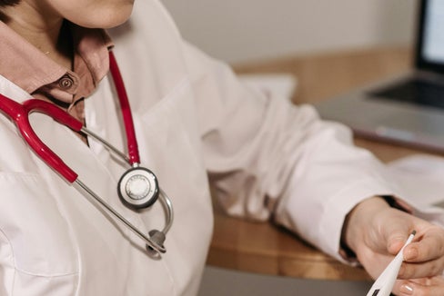 Il termine per la presentazione delle domande relative al ricambio generazionale nella Medicina generale e nella Pediatria scade il 30 aprile. (Foto: USP/Pexels – La foto può essere utilizzata esclusivamente in relazione al presente comunicato stampa).