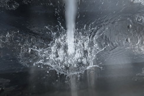 Trinkwasserprojekte in peripheren Versorgungsgebieten mit einer geringen Anzahl an Verbrauchern können mit 50 bis 70 Prozent der anerkannten Kosten unterstützt werden. Der Antrag muss vor Baubeginn erfolgen. (Foto: LPA/Oskar Verant)