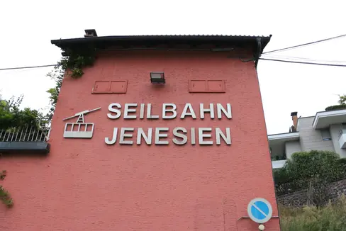 La Giunta provinciale ha approvato il progetto di ripristino con potenziamento della funivia di San Genesio, modifica del Piano urbanistico comunale di Bolzano e adeguamento del Piano paesaggistico. (Foto: USP/Patrick Thaler)