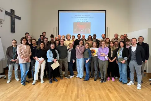 Theater begeistert viele Menschen in Südtirol. Beim Theater-Werkstattgespräch ging es um gesellschaftspolitische Herausforderungen und deren Effekt auf die Theaterlandschaft in Südtirol. (Foto: LPA/Nicole Abler)