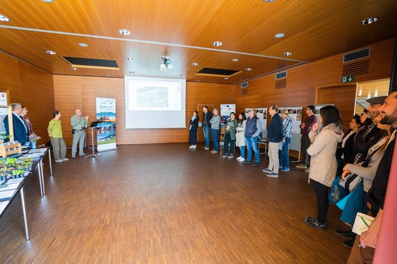 Das Interreg-Projekt BioColAlp widmet sich dem Thema der Kulturpflanzenvielfalt, der Wissensweitergabe und dem Umgang mit seit langem vor Ort angebauten Sorten und Arten. (Foto: LPA/Michael Mair am Tinkhof)