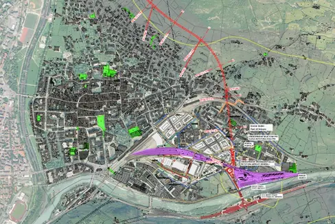 Eine mögliche Trasse für den Tunnel unter dem Hörtenberg wurde bereits auf der Basis von Verkehrssimulationen und anderen Überlegungen ausfindig gemacht. Weitere werden überprüft. (Foto: Landesamt für Straßenbau Mitte Süd)