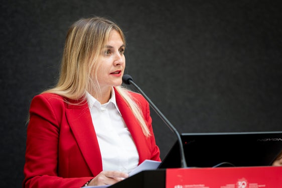 Wenn Frauen finanziell gestärkt werden, profitieren Familien und letztlich die gesamte Gesellschaft, ist Ulrike Oberhammer, die Präsidentin des Landesbeirats für Chancengleichheit für Frauen, überzeugt. (Foto: LPA/Fabio Brucculeri)