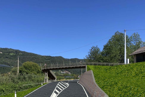 Für mehr Sicherheit für alle Verkehrsteilnehmer sollen in Kalditsch (Gemeinde Montan) zwei Überführungen für Radfahrende sowie Fußgängerinnen und Fußgänger sorgen. (Rendering: Landesabteilung Tiefbau)