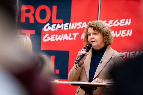 Wegschauen ist keine Option, sagte Landesrätin Rosmarie Pamer. (Foto: LPA/Fabio Brucculeri)