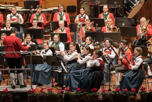 Offiziell uraufgeführt wird die neue Euregio-Komposition vom Sinfonischen Blasorchester der Tiroler Musikkapelle Wilten beim Euregio-Fest in Ala. (Foto: Stadtkapelle Wilten/Sigl)
