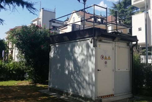 Die Messstation der Umweltagentur in der Amba-Alagi-Straße in Bozen (Foto: LPA/Landesagentur für Umwelt und Klimaschutz)