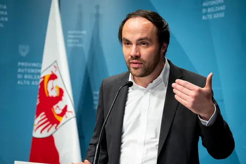 L'assessore provinciale Achammer descrive l'anno obbligatorio di scuola dell'infanzia come una “importante misura preventiva”. (Foto: USP/Fabio Brucculeri)