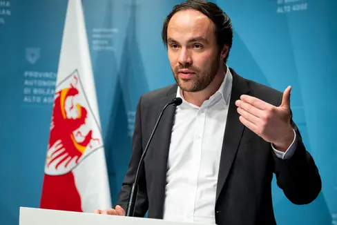 L'assessore provinciale Achammer descrive l'anno obbligatorio di scuola dell'infanzia come una “importante misura preventiva”. (Foto: USP/Fabio Brucculeri)