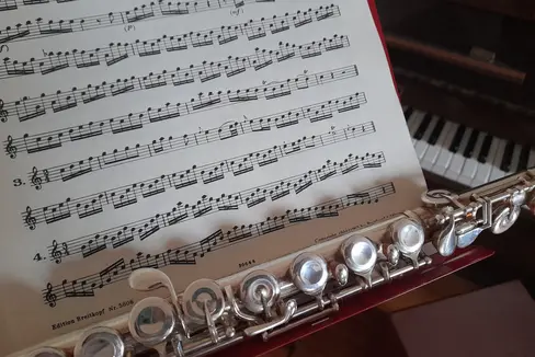 Im Oktober beginnen Ausbildungslehrgänge zum Erwerb der Lehrbefähigung für die Wettbewerbsklassen A-55 Musikinstrument – Oberschule und A-56 Musikinstrument – Mittelschule am Konservatorium, der Hochschule für Musik Claudio Monteverdi in Bozen. (Foto: LPA/Maja Clara)