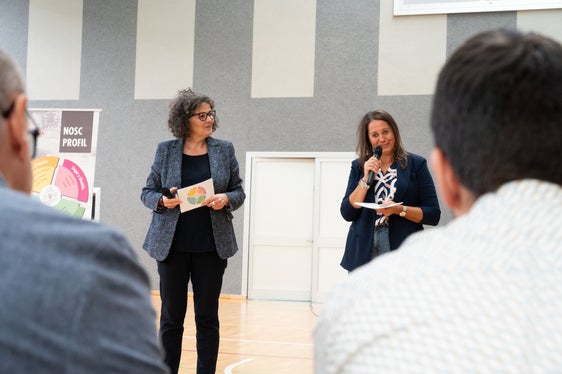 Sabina Frei y Magdalena Lerchegger (Foto: USP/Ciamp pedagogich/Bruno Ferdigg)