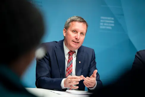 Auf Antrag von Landesrat Luis Walcher genehmigte die Landesregierung am 1. Juli die neuen Richtlinien für die Gewährung von Zuschüssen zugunsten des alpinen Vermögens. (Foto: LPA/Fabio Brucculeri)