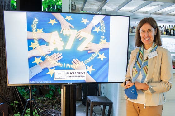 La direttrice del dipartimento Fondo sociale Europa, Martha Gärber ha presentato oggi (2 luglio) i 477 progetti realizzati in sei anni (Foto: LPA/Igor Cocca)