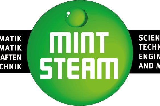 L ie minà cun MINT i ciamps dla matematica, dl’informatica, dla scienzes natureles y dla tecnica. L Ufize Urientamënt scolastich y prufesciunel se mpënia a sensibilisé y apasciuné persones de uni età per la materies MINT (Matematica, Informatica, Scienzes Natureles y Tecnica). (Foto: USP)