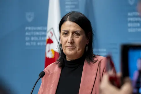 Irene Pechlaner nach der Ernennung zur Außerordentlichen Kommissarin am 30. November 2023 (Foto: LPA/Fabio Brucculeri)