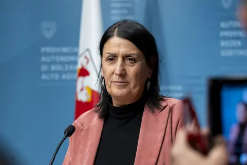 Irene Pechlaner nach der Ernennung zur Außerordentlichen Kommissarin am 30. November 2023 (Foto: LPA/Fabio Brucculeri)