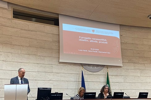 L'obiettivo è prevenire e ridurre i rischi per la salute derivanti dall'inquinamento dell'aria interna, ha spiegato Verdi. (Foto: ASP/ Agenzia provinciale per l'ambiente e la tutela del clima)