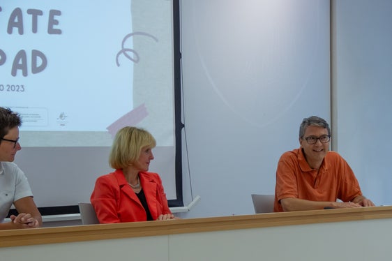Mauro Cereghini vom Upad (r.) berichtete, dass die Bedürfnisse der Familien und die Komplexität der Anforderungen stetig zunehmen. (Foto: LPA/Greta Stuefer)