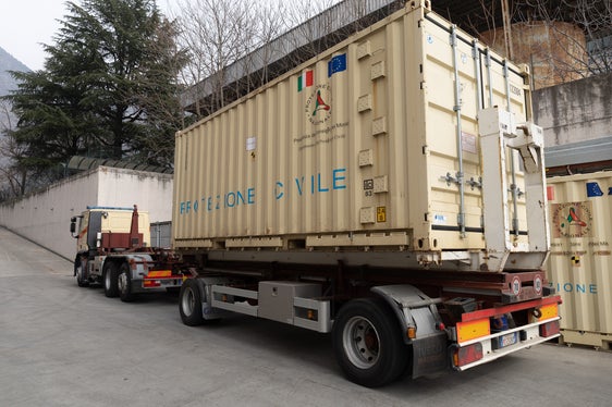 Cooperazione e solidarietà: l'Alto Adige, insieme alla vicina provincia di Trento, sta dando il suo contributo per aiutare le persone fuggite dalla guerra in Ucraina verso la Moldavia. (Foto: Protezione Civile/Croce Bianca)