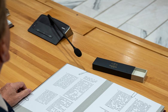 La firma del protocollo d'intesa ha avuto luogo il 9 settembre a Palazzo Widmann. (Foto: USP/Fabio Brucculeri)