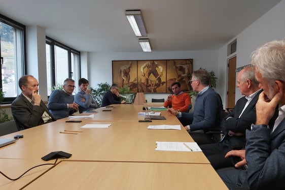 Numerosi i temi al centro della seduta odierna (28 novembre) del gruppo di lavoro sui grandi predatori tenutasi a Bolzano (Foto: ASP/Ulrike Huber)