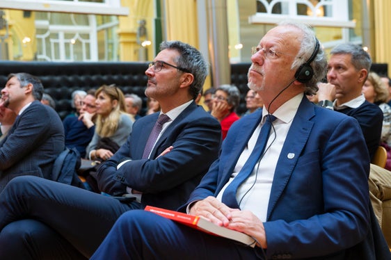 Il rappresentante dell'ONU per i diritti delle minoranze, Fernand de Varennes, e il presidente Arno Kompatscher (Foto: ASP/Fabio Brucculeri)