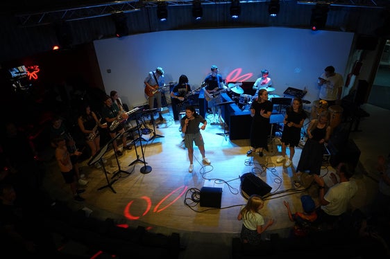 Die Sommermusikwochen bieten immer wieder Neues: Im vorigen Jahr startete erstmals der Pop&Rock-Workshop. (Foto: LPA/Landesmusikschuldirektion)