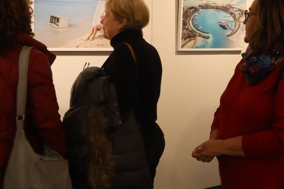 Buona affluenza di pubblico per la mostra dedicata al cambiamento climatico. (Foto: Centro Trevi)