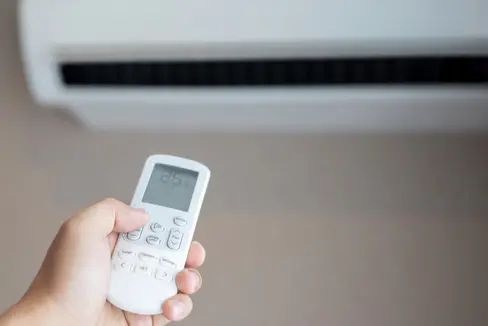 Hohe Temperaturen und starke UV-Strahlung stellen Beschäftigte vor besondere Herausforderungen. Das Land setzt sich gemeinsam mit den Sozialpartnern für wirksame Schutzmaßnahmen am Arbeitsplatz ein. (Foto: Pixabay. Das Foto darf nur in Zusammenhang mit dieser Pressemitteilung verwendet werden.)