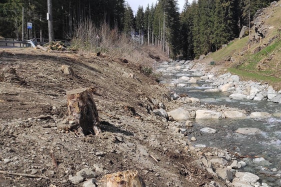È stata ripristinata la continuità del flusso del corso del Talvera a nord di Sarentino. (Foto: Sistemazione bacini montani nord)