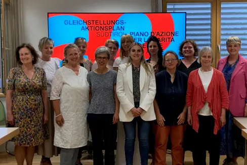 La Commissione provinciale per le pari opportunità ha approvato la proposta di Piano per la parità (Foto: ASP/Servizio donna)