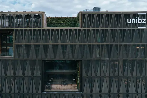 Im Tätigkeitsprogramm 2025 der IDM Südtirol ist auch eine kontinuierliche Zusammenarbeit mit der Freien Universität Bozen enthalten. (Foto: NOI Techpark/Daniele Fiorentino)