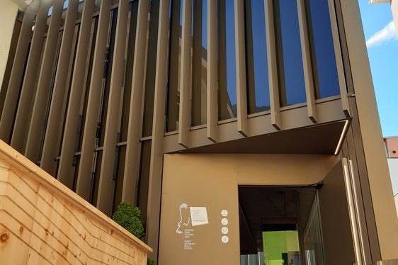 Il nuovo centro visitatori del Parco nazionale dello Stelvio, avimundus, in via Principale 67 a Silandro. (Foto: ASP/Ulrich Pfeifer)