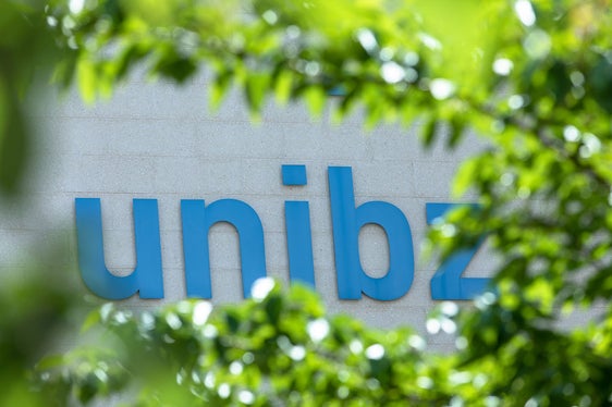 La Giunta provinciale ha approvato una convenzione con la Libera Università di Bolzano per l'istituzione di una cattedra convenzionata e di un Centro di competenza nel settore Management delle cooperative (Foto: LPA/Oskar Verant)