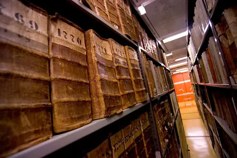 L'Archivio provinciale dell'Alto Adige è alla ricerca di una/o direttrice/direttore. La candidatura va presentata entro venerdì 8 luglio 2022 (Foto: ASP)