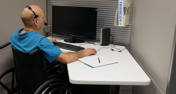 Das Land unterstützt die Arbeitseingliederung von Menschen mit Behinderungen, unter anderem mit dem Projekt Plus +35. (Foto: pxfuel)