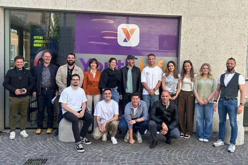 Die Arbeitsgruppe Maturabälle erstellt einen Katalog an gesicherten Informationen zu rechtlichen Rahmenbedingungen und Haftungsfragen, finanziellen und buchhalterischen Aspekten, Ticketing und Autorenrechten, Programmgestaltung und Marketing für das Organisationsteam von Maturabällen. (Foto: LPA/Landesamt für Jugendarbeit)