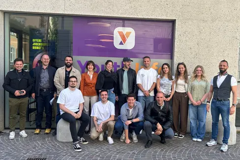 Die Arbeitsgruppe Maturabälle erstellt einen Katalog an gesicherten Informationen zu rechtlichen Rahmenbedingungen und Haftungsfragen, finanziellen und buchhalterischen Aspekten, Ticketing und Autorenrechten, Programmgestaltung und Marketing für das Organisationsteam von Maturabällen. (Foto: LPA/Landesamt für Jugendarbeit)